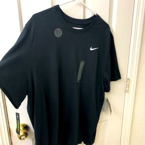 Nike dri-fit t shirt